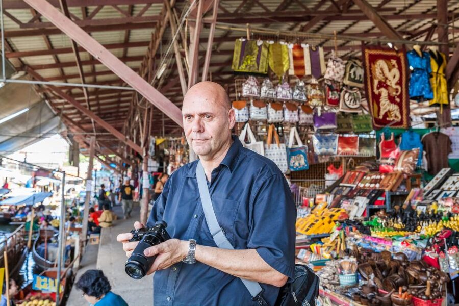 From Bangkok: Damnoen Saduak Floating Market Guided Tour - What to Bring, and What the Floating Market Can Feel Like