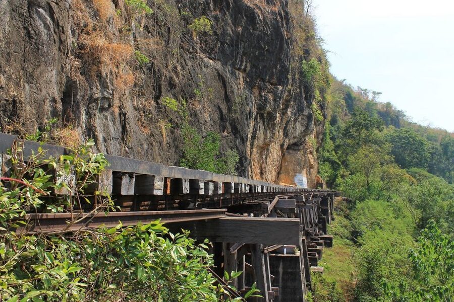 From Bangkok: Historical Day Tour to River Kwai - River Kwai Bridge: what to do with your time on the water