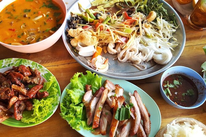 From Bangkok: Private Customizable Bangkok City Tour - Picking your four stops: temples, river time, and Chinatown