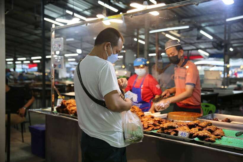 From Khao Lak: Phuket Naka Weekend Market - Group Feel and Driver Support: What You’ll Actually Notice