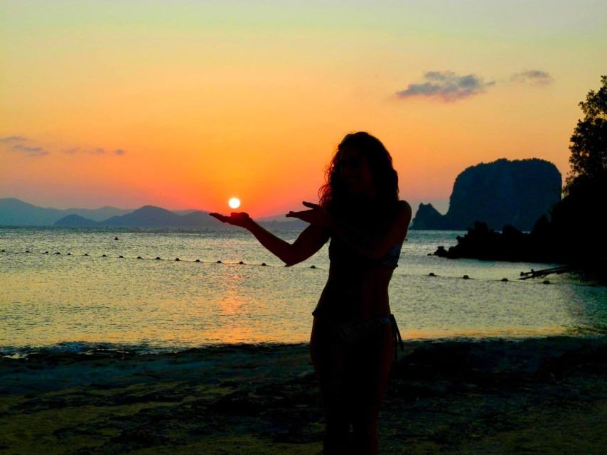 From Krabi: Hong Island Sunset Tour+Bioluminescent Plankton - Pakbia Island buffet dinner and sunset: the romantic anchor