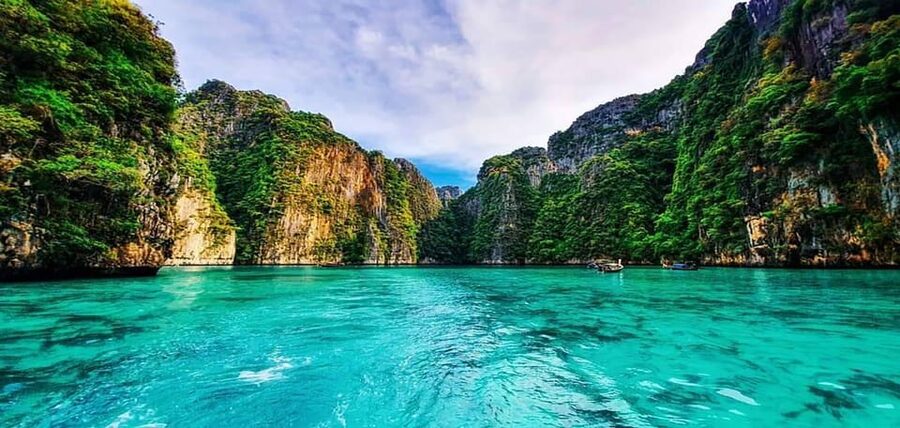 From Krabi: Phi Phi Islands Speedboat Day Tour - Bamboo Island: A Full Hour on White Sand and Reef-Edge Water