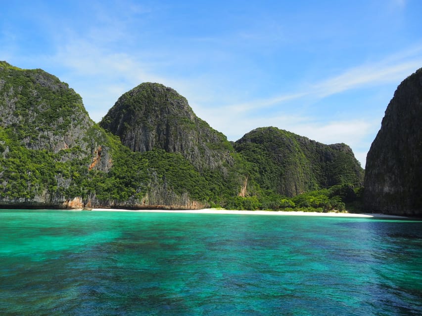 From Krabi: Phi Phi Islands Speedboat Day Tour - How the Crew and Guides Make or Break the Day