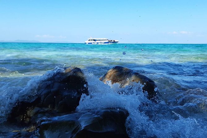 From Phi Phi: Sunrise & Beat The Crowds to Maya Bay by Speedboat - Maya Bay: movie-scenery first, swimming later (or not at all)