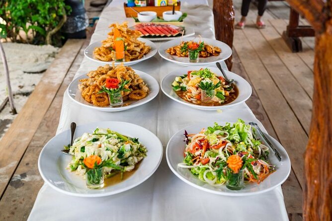 Full Day Ang Thong Islands Luxury Small Group Tour - Lunch, fresh fruit, drinks, and real breaks between activities