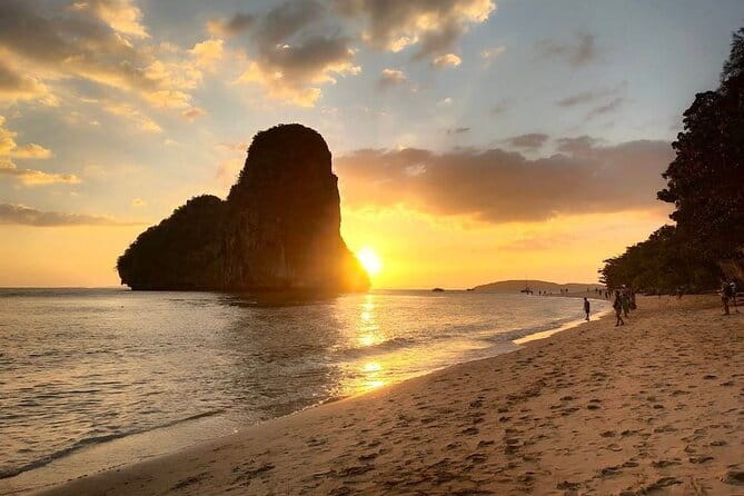 Full-Day Bor Thor Sea Cave Kayaking Adventure from Krabi - Pee Hua Toh Cave: prehistoric paintings and a slower, more thoughtful stop
