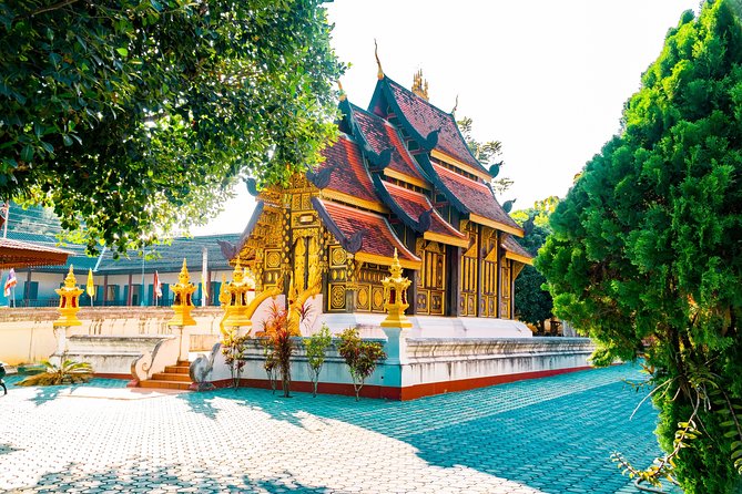 Full Day Chauffeur Driven Tuk Tuk Adventure in Chiang Mai including rafting - Lunch in the middle of all this: keep expectations realistic