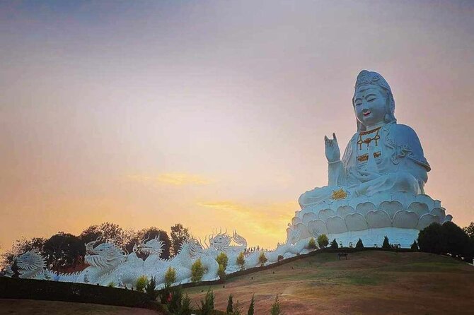 Full-Day Chiang Rai Temples Tour from Chiang Mai with Hot Spring - Entering Wat Rong Khun: The White Temple’s Mirror-Glass Look