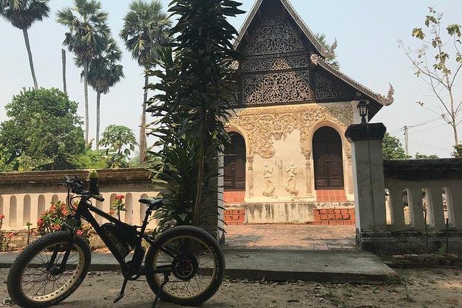 Full-day E-bike Countryside and Nam Phrae (flat-hilly, GUIDED) - Hang Dong area: quieter stops and flexible timing