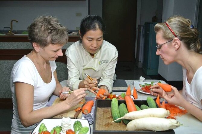 Full Day Professional Thai Fruit and Vegetable Carving Class - Price and value: what $171 buys you in real terms