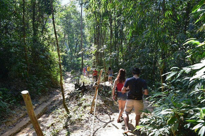 Full-Day Tour to Cheow Lan Lake in Khao Sok National Park from Krabi - Floating raft-house lunch: fueling up on the water