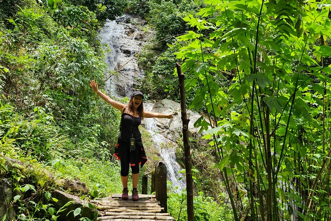 Full-Day Trekking and Sightseeing Tour in Mae Kampong - Lunch that actually fits the day