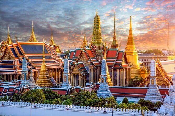 Grand Palace & Emerald Buddha Private Tour [Optional Luxury] - Queen Sirikit Museum of Textiles: Thai craft with royal context
