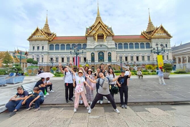 Grand Palace, Temples, and Canal Private Tour [Optional Luxury] - Wat Pho, Tha Maharaj, and Wat Arun: moving from temple glow to river scenes