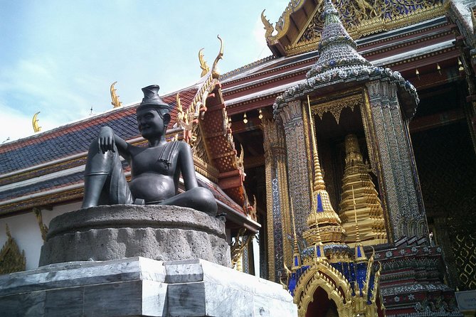 Grand Palace , Thai dance & Fun street walk in Bangkok - Photo time and avoiding Bangkok headaches