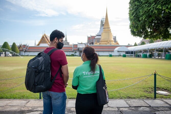 Grand Palace & Wat Phra Kaew Walking Tour with Professional Guide - Start point: Golden Place (Tha Chang Pier Branch) to get oriented fast