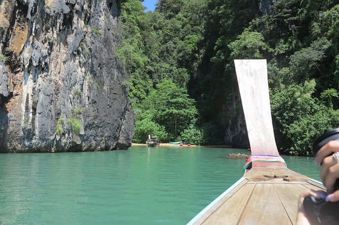 Half day 3 island, Kayaking (Talabeng Sea Cave) - Gear, guides, and group size: what stays comfortable
