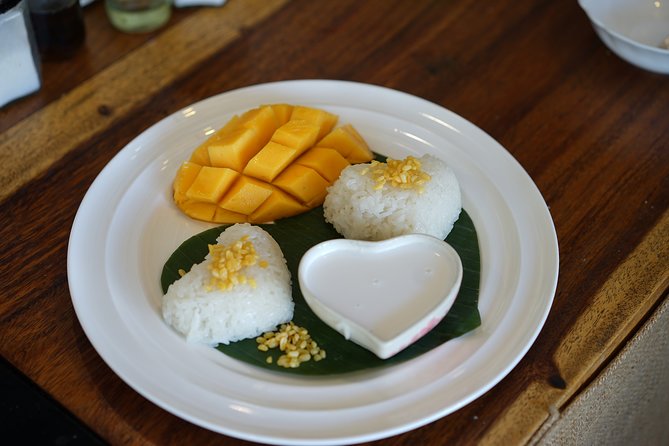 Half-Day Chiang Mai Cooking Class: Make Your Own Thai Foods - Morning Market Tour: Buying Ingredients Without Getting Lost
