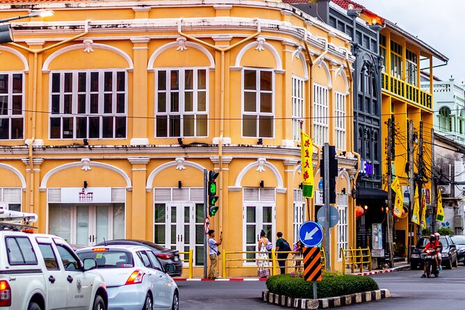 Half Day City Tour Phuket - A half day that actually moves around Phuket city