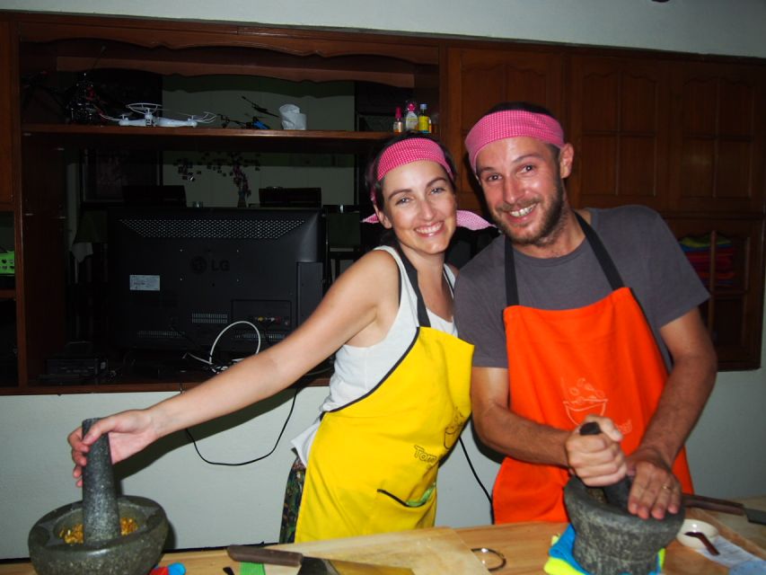 Half-Day Cooking Class with Market Tour - Market Tour Details: Thai Vegetables and Seasonings You’ll Actually Recognize Later