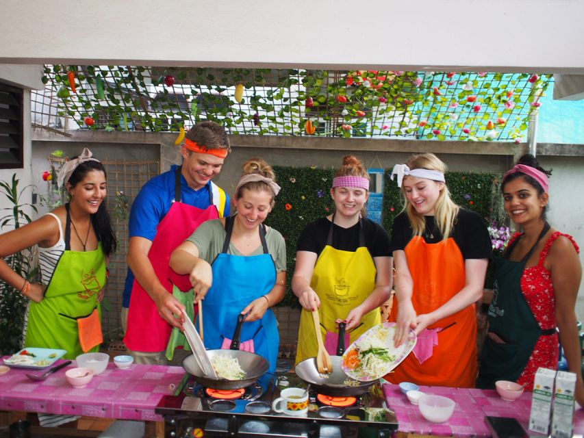 Half-Day Cooking Class with Market Tour - The Course Lineup: Pad Thai, Tom Yum, Curries, and Sticky Mango