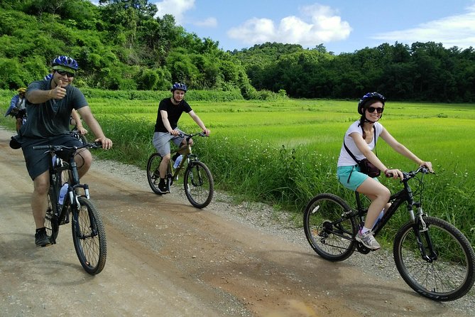 Half Day Cycling Tour to the White temple - Stop 1: Chiang Rai Bicycle Tour and the built-in rhythm