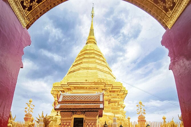 Half day Doi Suthep Temple and city temples (Private tour) - How the guide improves the value (Goby and Mr. Boo, for example)