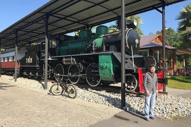 Half-day E-bike Nam Phrae (hilly, fully paved roads, GUIDED) - Lunch and snacks: what’s included, and how it affects the pacing