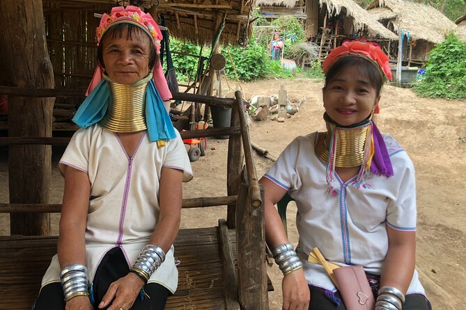 Half Day Long Neck hill tribe and Elephant POOPOOPAPER Park (Private Tour) - A half-day plan that actually respects your time