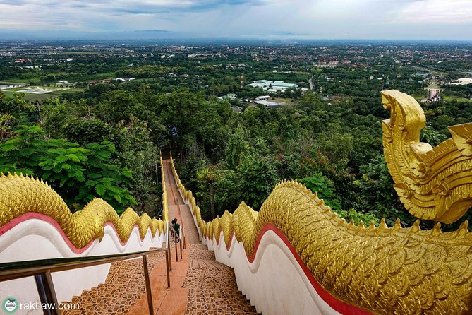 Half Day Phra That Doi Kham Temple and Royal Park Rajapruek (Private Tour) - How long is enough for two sights in one run?