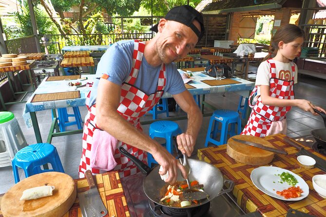 Half-Day Thai Cooking Class at Organic Farm in Chiang Mai - Timing and group size: why the day feels doable