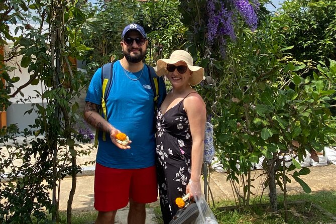 Half day Thai cooking Class + Market tour+Garden tour - Banzaan Fresh Market in Patong: quick context for local shopping habits
