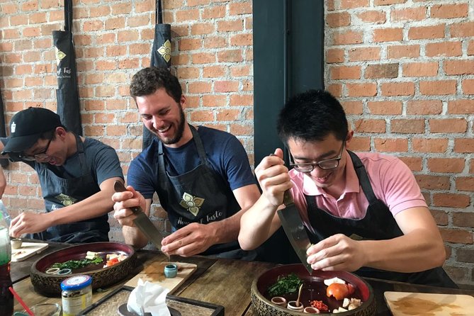 Hands on Thai Cooking Class and Market Tour - Meals, pacing, and how the class day feels