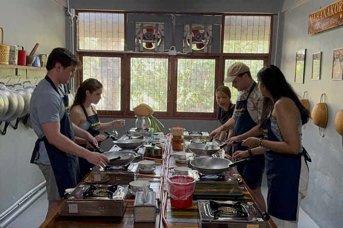 Hands-On Thai Cooking Class Bangkok with Local Chef (Small Group) - Bangkok Thai Cooking Class, But Make It Personal (Not a Performance)