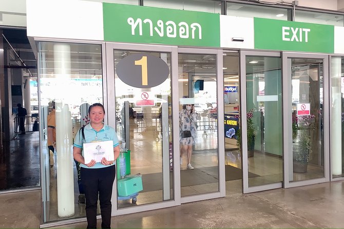 Hassle-Free Phuket Airport Transfer by Private Minivan - The ride itself, a private minivan with luggage room