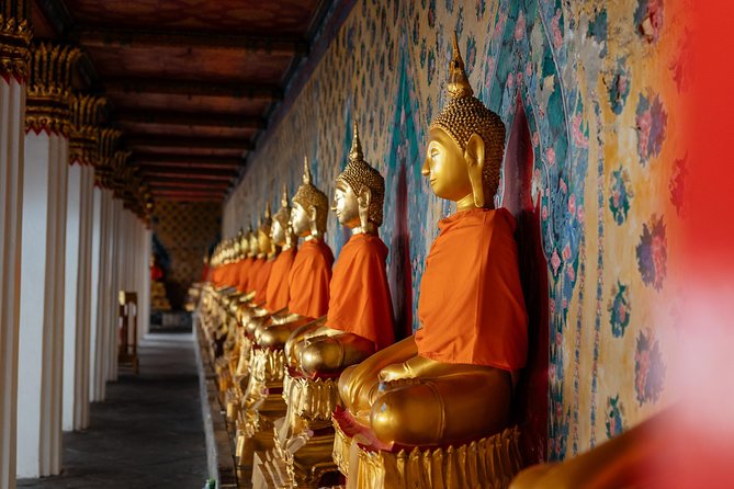 Highlights & Hidden Gems With Locals: Best of Bangkok Private Tour - Wat Arun (Temple of Dawn): the big landmark, handled with local context