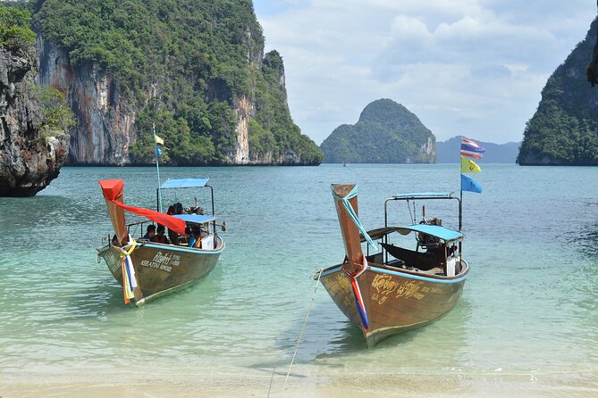 Highlights of Phi Phi Islands - Loh Samah Bay snorkeling: shallow water, more marine life time