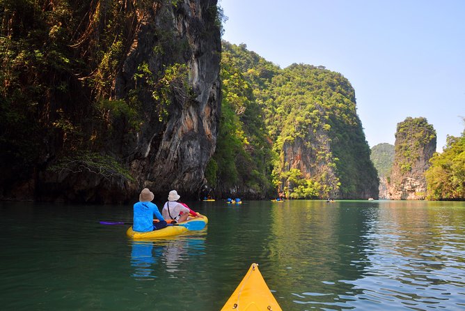 Hong by Starlight John Gray's Sea Canoe - Stop 1: Hong Island kayaking in Phang Nga Bay (the 3-hour water time)