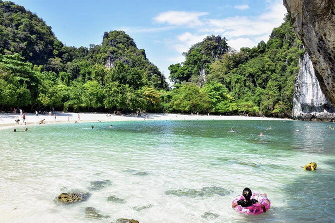 Hong Island Sunset Tour with Buffet Dinner & Night Snorkeling - Ko Rang Nok at night: bioluminescent plankton and why darkness matters