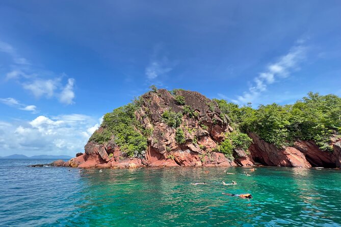 Hong Islands Longtail Boat Tour with Kayak Paddling - Koh Daeng snorkeling: the best chance for that clear-water feeling