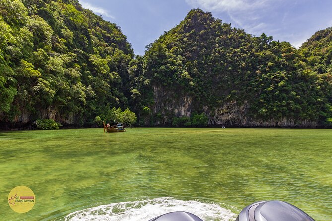 Hong Islands One Day Tour by Speed Boat from Ao Nang, Krabi - Stop 3: Ko Lao Lading for shade, cliffs, and guided photo spots