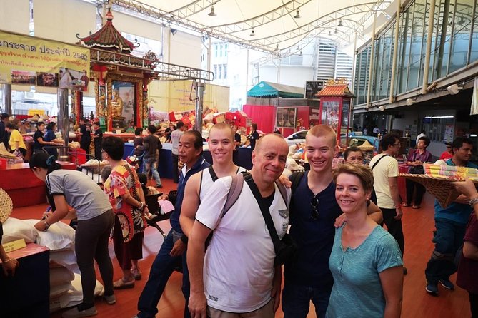 In and around Bangkok Private Tour Guide with Custom Experience - Wat Arun and Wat Traimit (Golden Buddha): river views plus a big wow factor
