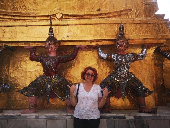 In and around Bangkok Private Tour Guide with Custom Experience - How the day typically flows: temples, rivers, and markets