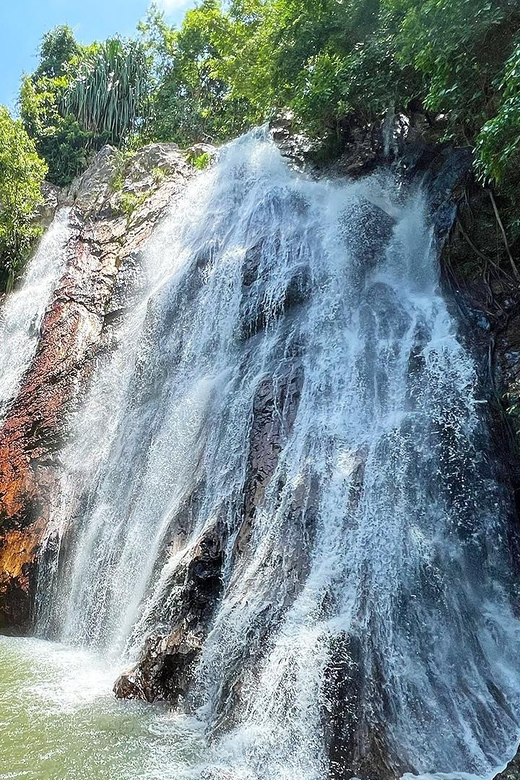 ISLAND TOUR ECO AROUND KOH SAMUI HALF DAY RARE SIGHTSEEING - Na Muang Waterfall 1: easy access, natural pool, and elephant welfare reality