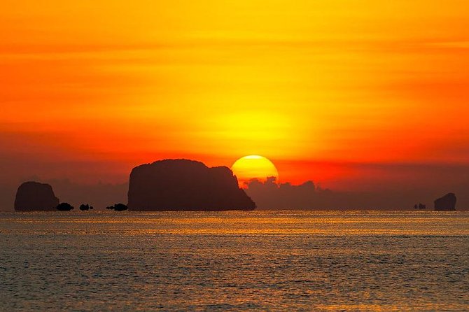 James Bond Island and Phang Nga Bay Sunset Romantic Trip By Phuket Seahorse Tour - Phang Nga Bay at sunset: why this route feels calmer