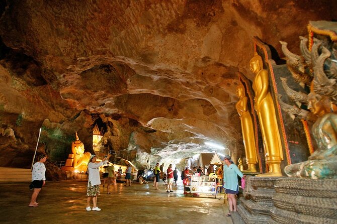James Bond Island and Phang Nga Bay Tour from Phuket - James Bond Island and Khao Phing Kan: photo time with real crowd math