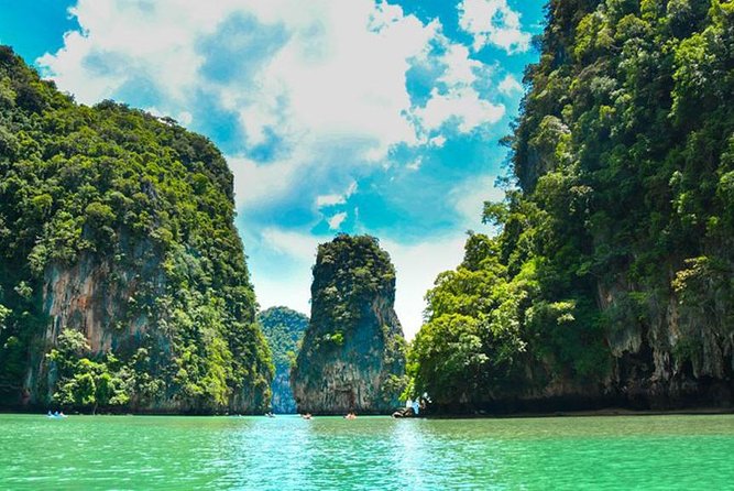 James Bond Island & Phang Nga Bay with Canoeing By Big Boat From Phuket - How the Lunch Works: Buffet Food, Fruits, and Short Refreshment Stops