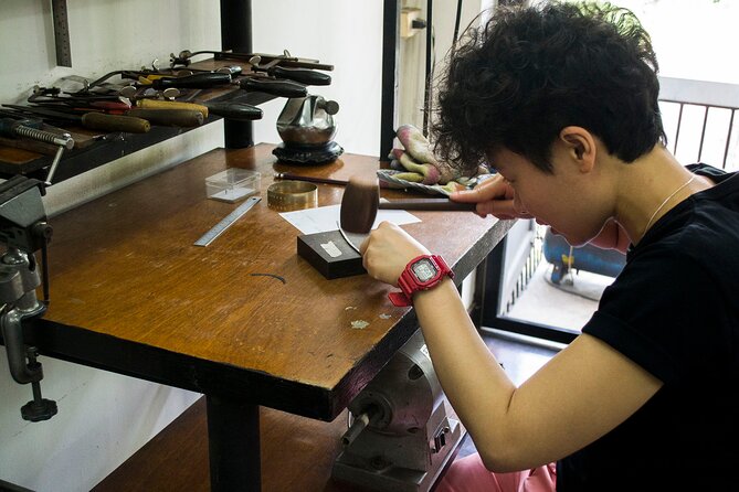 Jewellery Making Class with Silversmithing in Chiang Mai - Ring, pendant, or necklace: choosing what you will actually finish