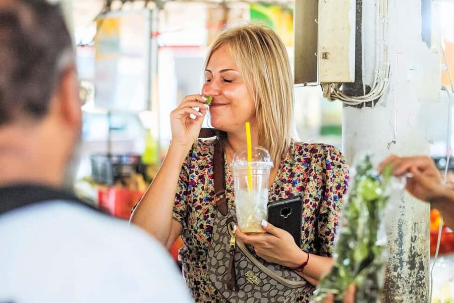 Khao Lak Pui's Authentic Thai Cooking Class - Market tastings and ingredient lessons you’ll use later