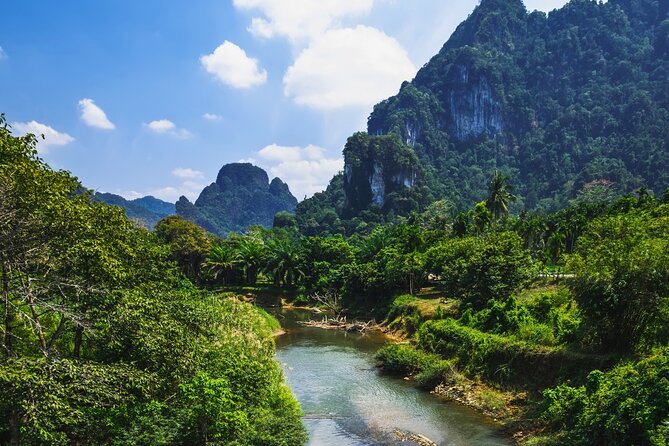 Khao Sok National Park & Samet Nangshe Private Tour from Phuket - Diamond Cave: a guided jungle hike and cave-time photos
